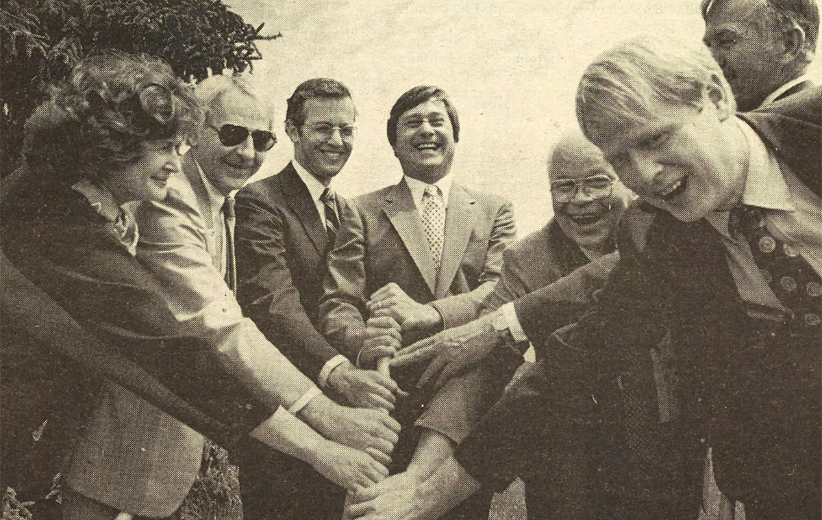 <p><font size="-2">The dignitaries taking part in the ground-breaking ceremony for the new engineering building included, L to R, Regent Sara Power, Regent Gerald Dunn, U-M President Harold Shapiro, Gov. James Blanchard, Regent Thomas Roach, Regent Deane Baker and Engineering Dean James Duderstadt.</p>